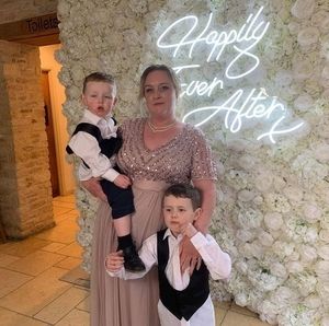 Meet your Posher, Debbie